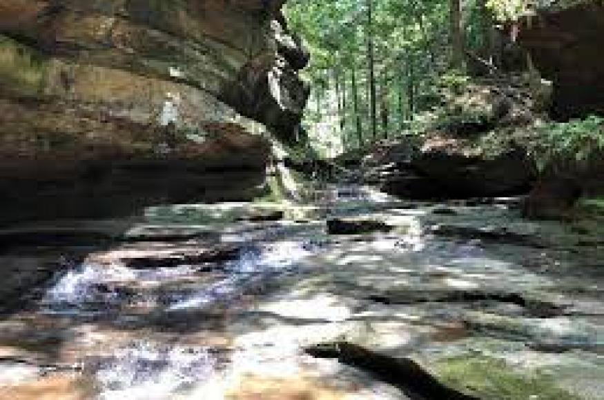 Rock ledges in Hocking Hills State Park