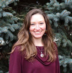 Courtney Peterson's headshot 